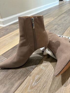 SCHUTZ Taupe Pointed-Toe Ankle Booties with Side Zip